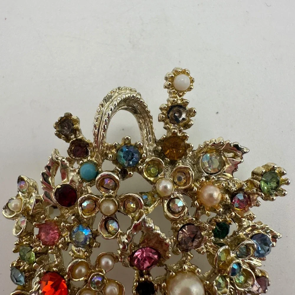 Vtg MCM Gold Tone Multi Color Rhinestone Faux Pearl Flower Basket Brooch Pin